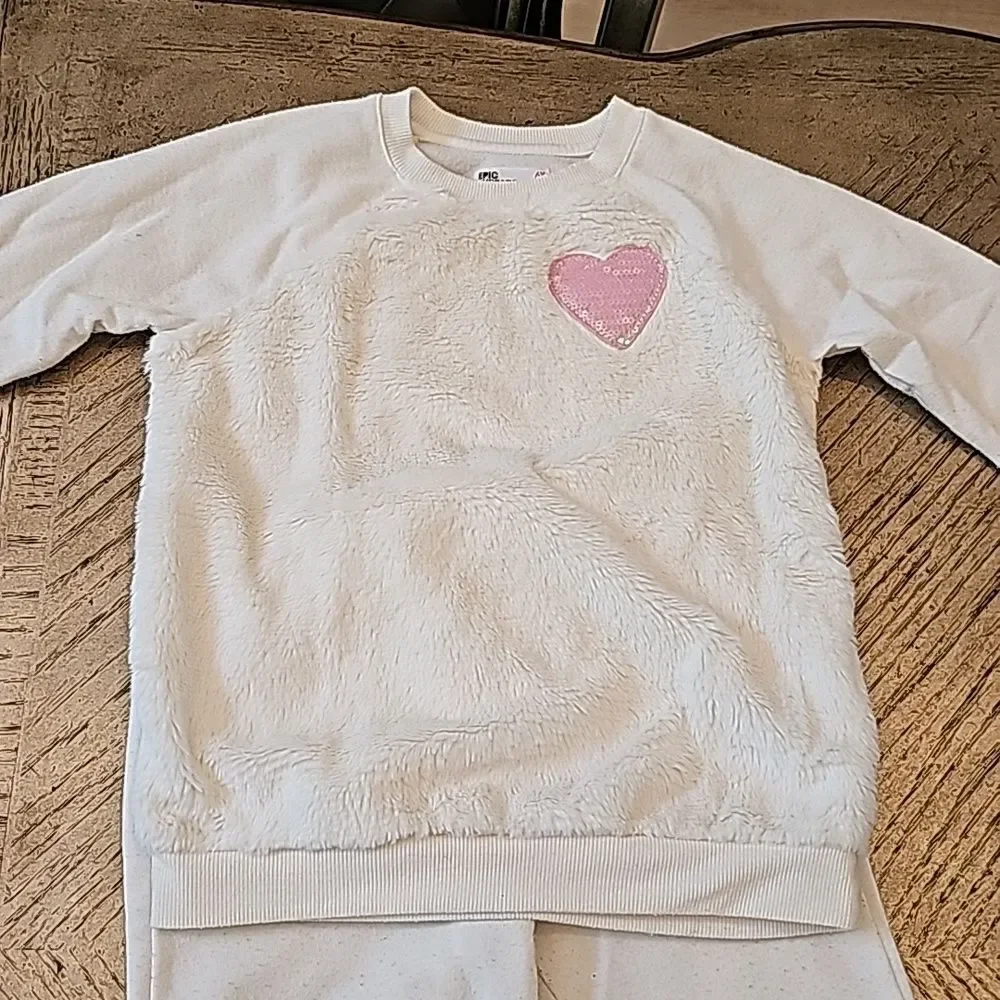 Epic Thread Cozy sweater and pants set size 6X